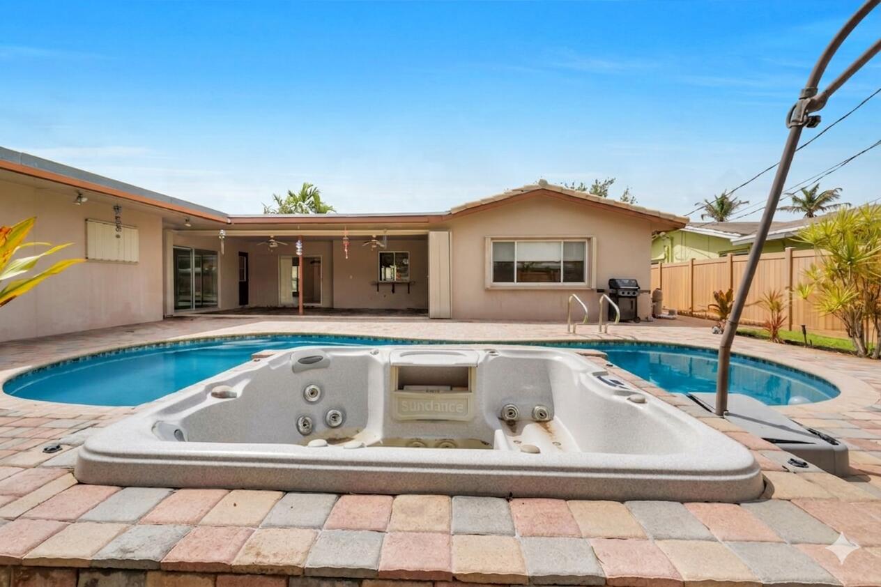 HIGHLAND LAKES SEC 6 - Residential