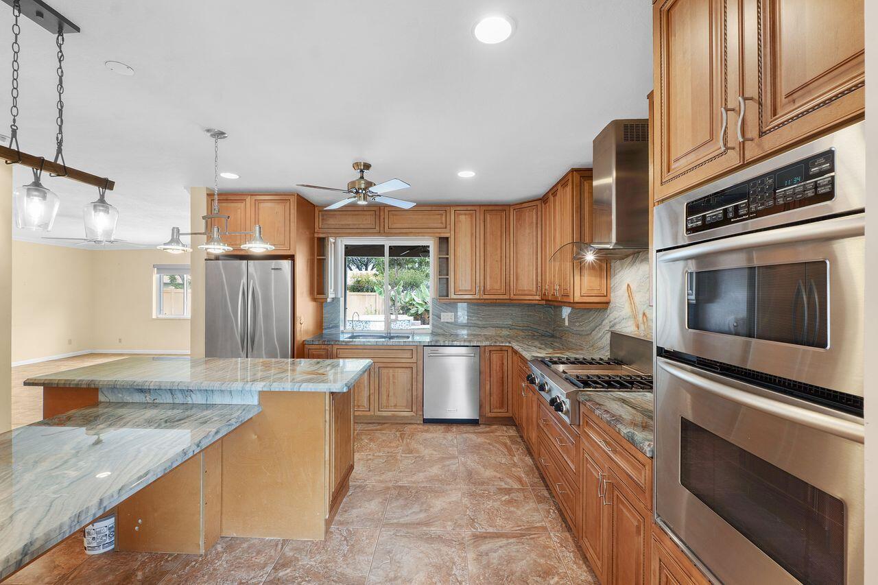 HIGHLAND LAKES SEC 6 - Residential