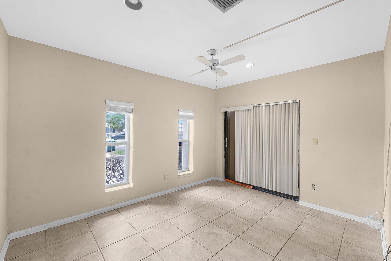 HIGHLAND LAKES SEC 6 - Residential