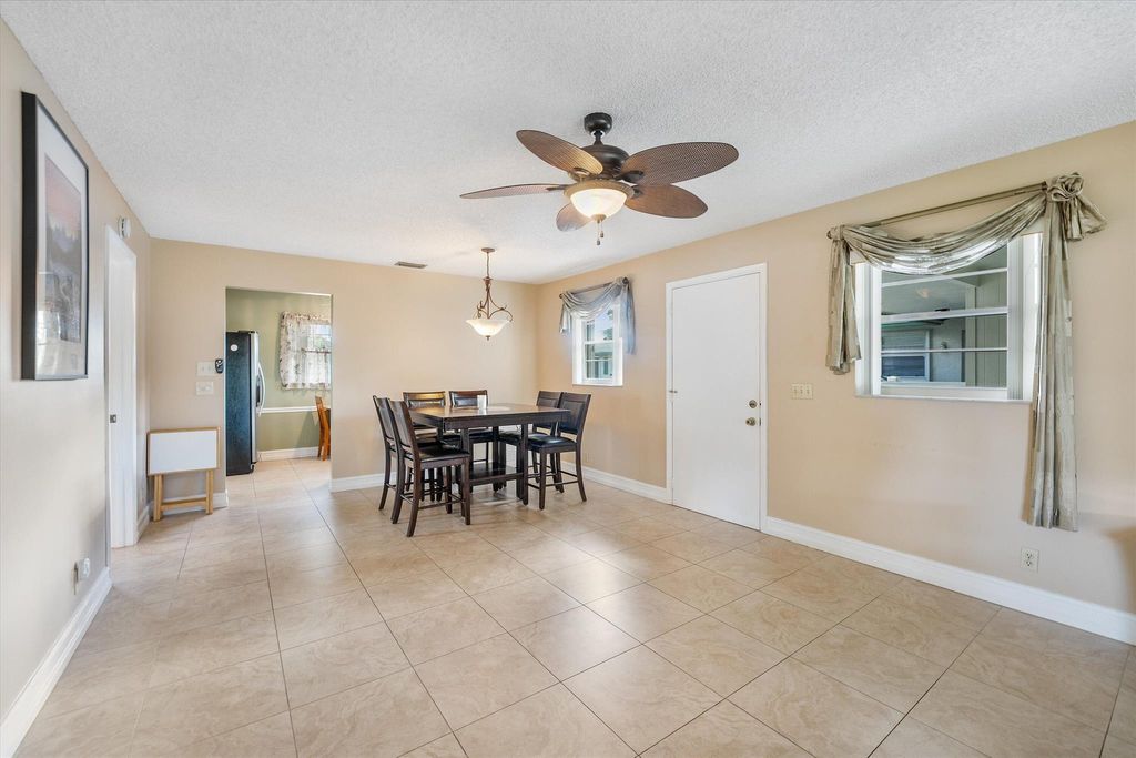 Photo of 824 Meadowlark Lane, Delray Beach, FL 33445 (MLS # R11024812)