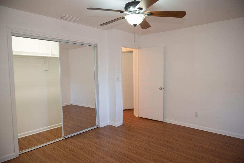 Petite 18-18 B - Residential