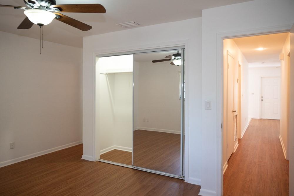 Petite 18-18 B - Residential
