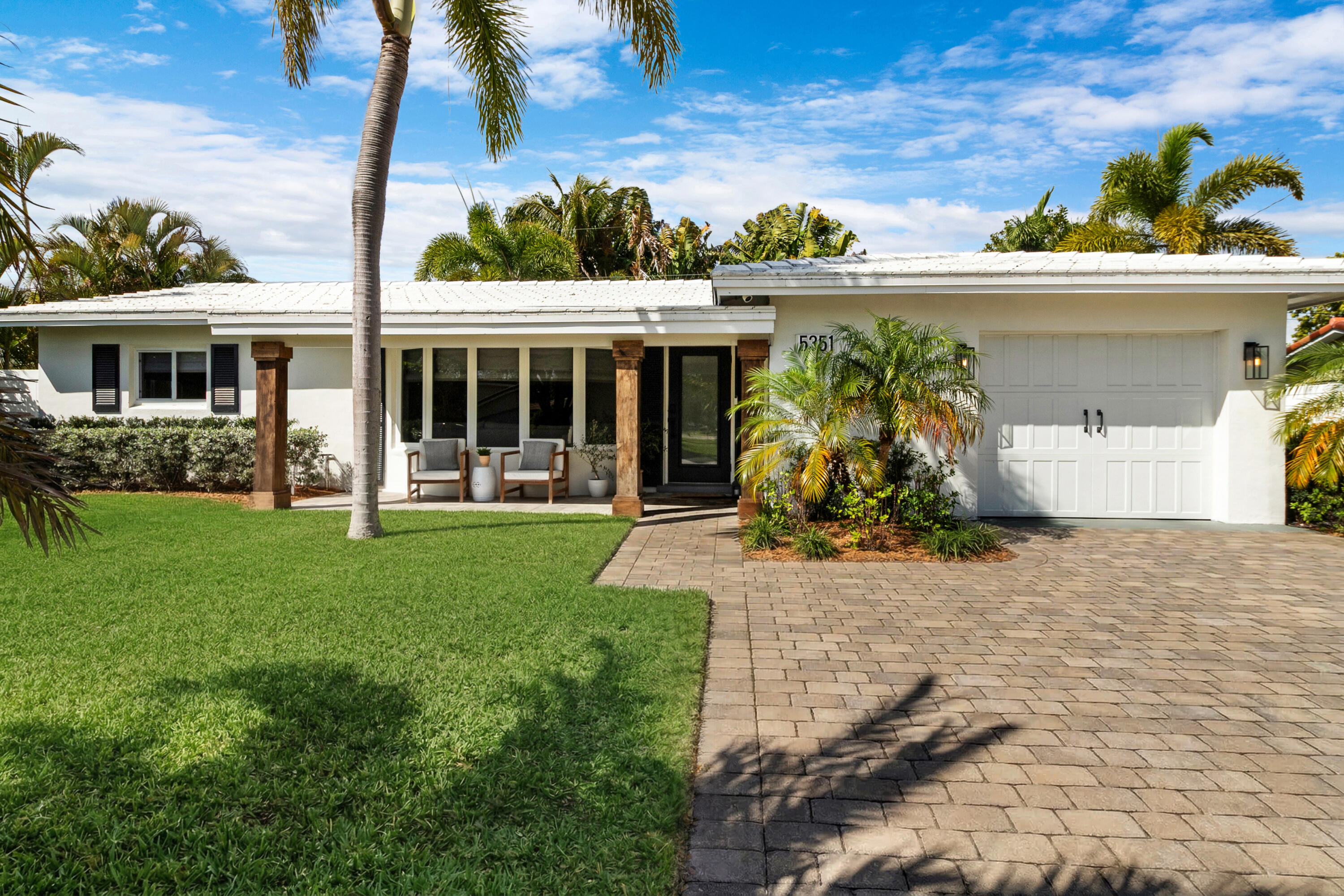 5351 NE 16th Terrace