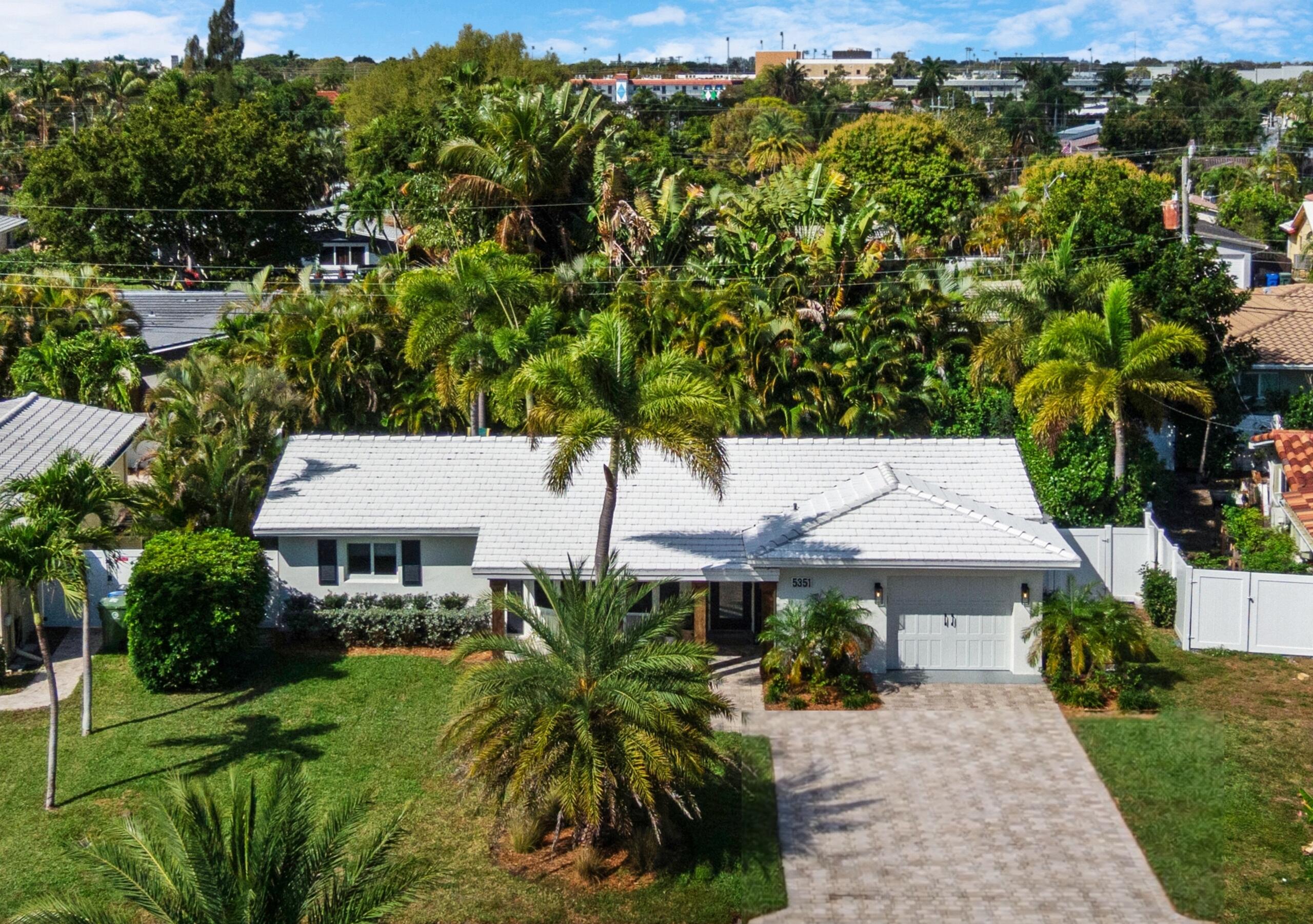 5351 NE 16th Terrace