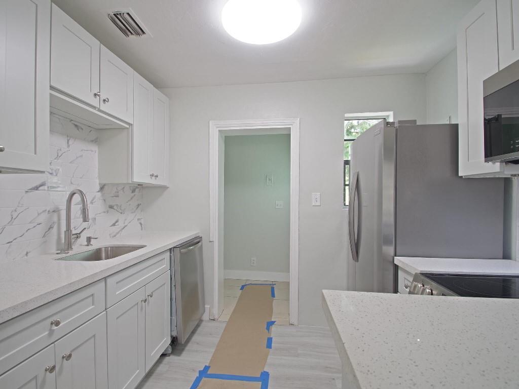 2316 NW 13th Ct