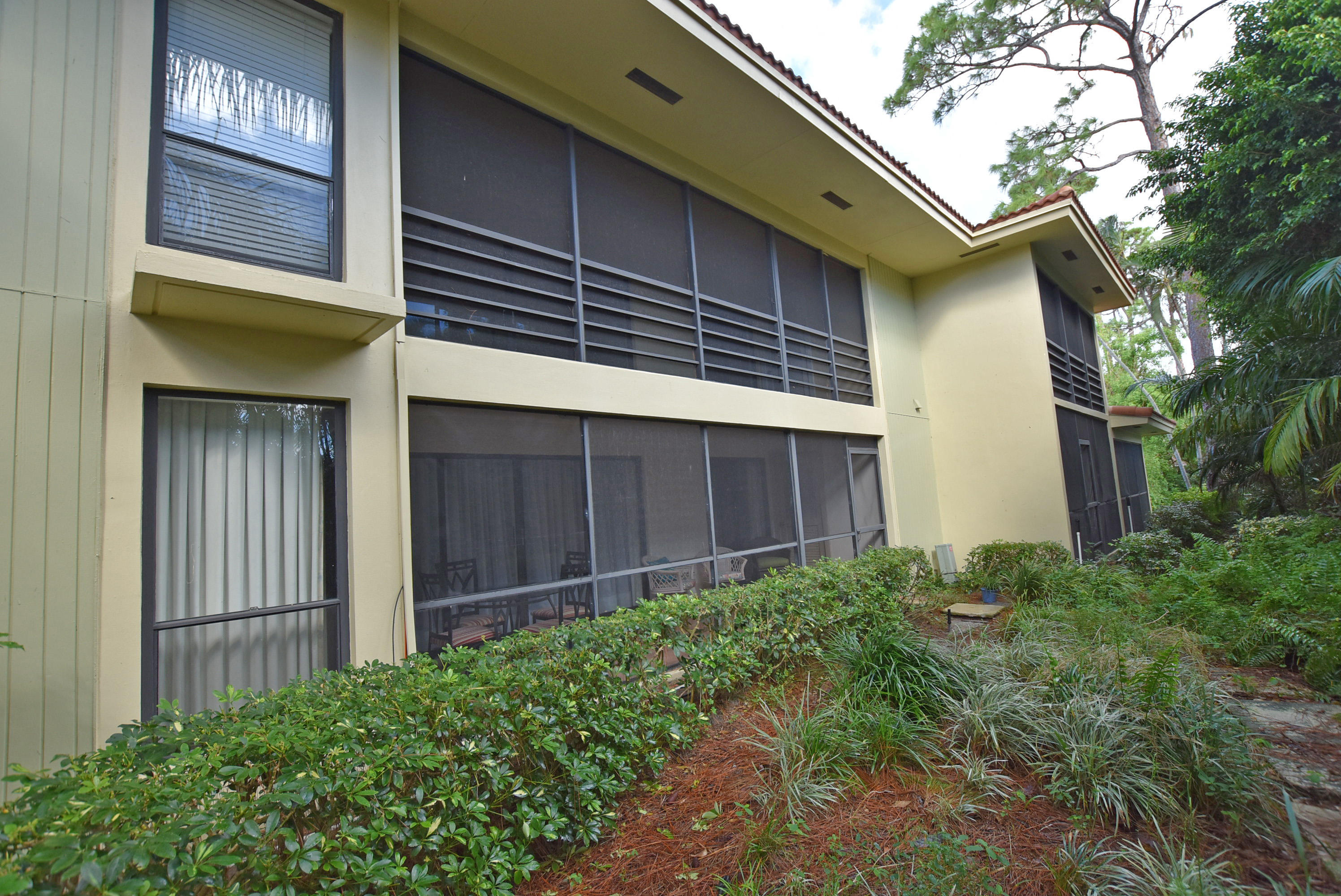 Quail Ridge Country Club - Residential