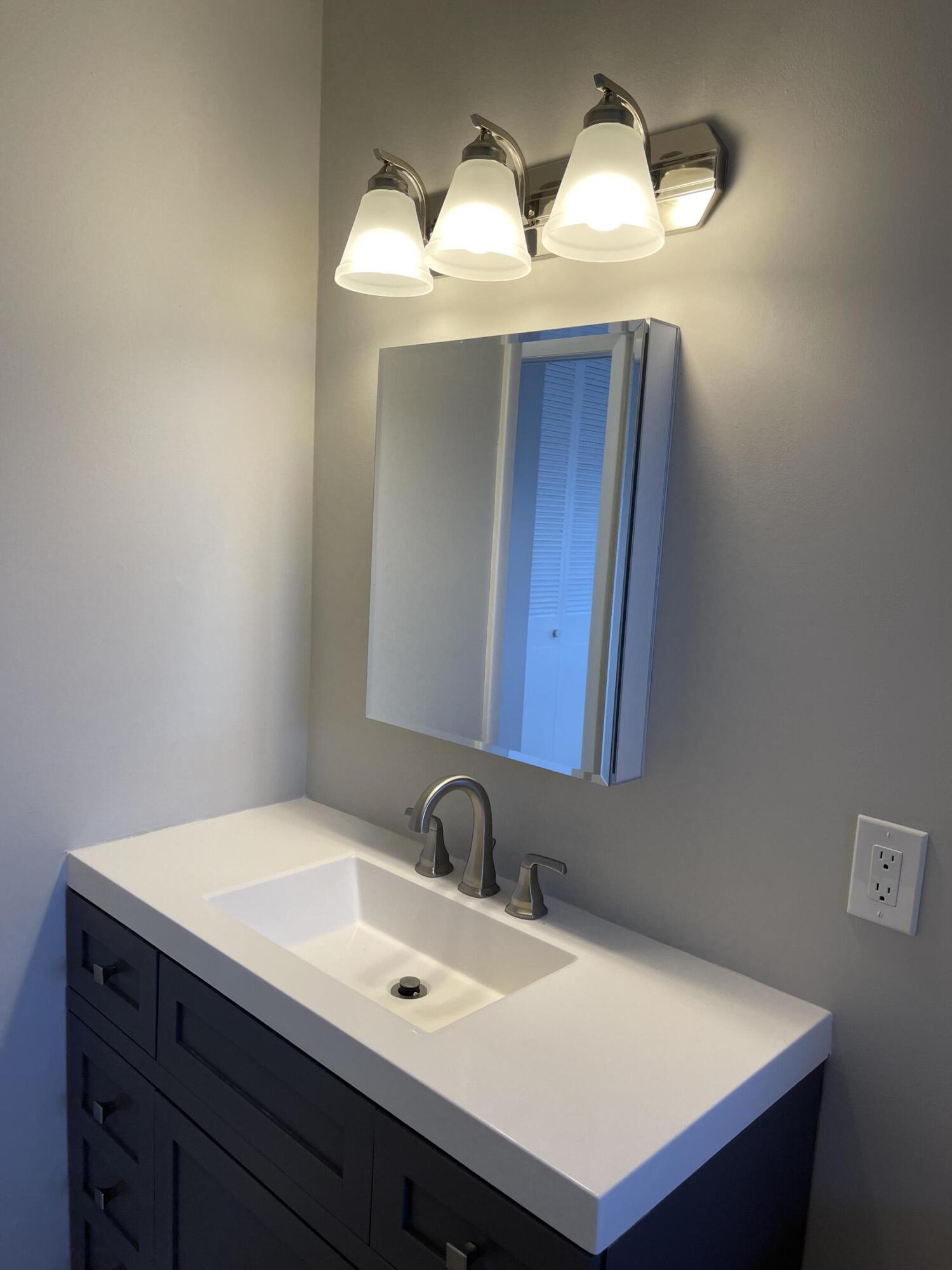 CRESTHAVEN VILLAS 29 CONDO - Residential Lease