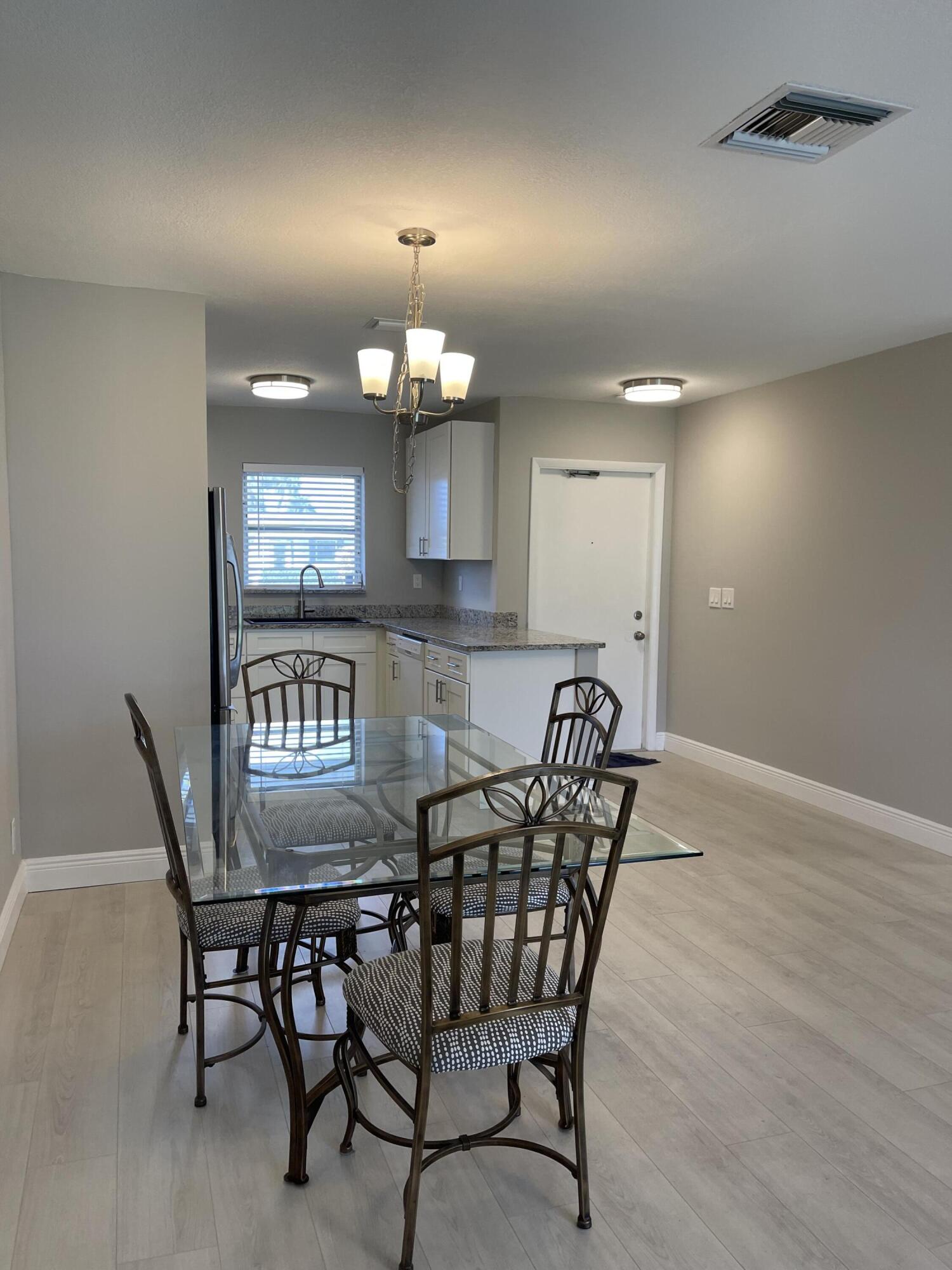 CRESTHAVEN VILLAS 29 CONDO - Residential Lease