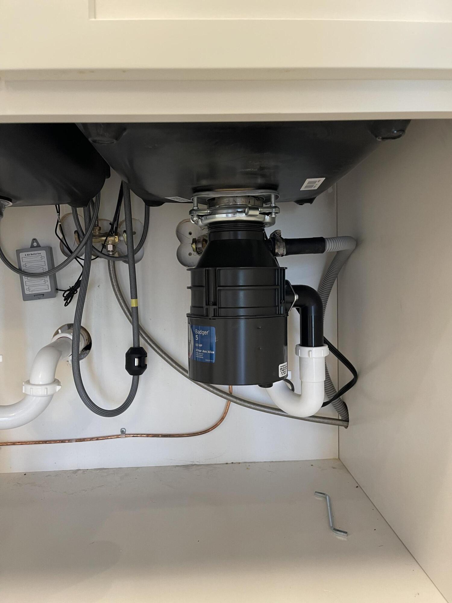 CRESTHAVEN VILLAS 29 CONDO - Residential Lease