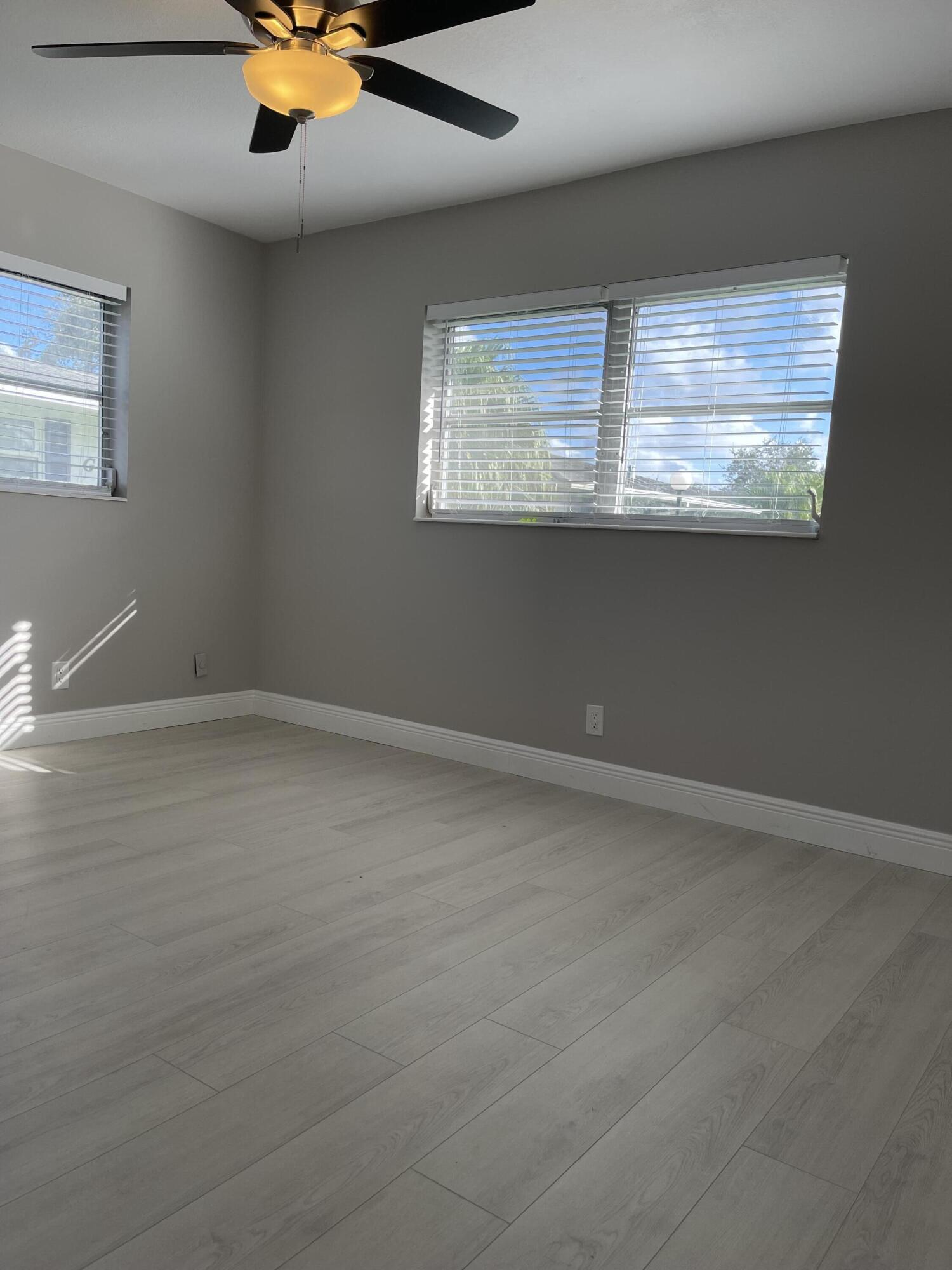 CRESTHAVEN VILLAS 29 CONDO - Residential Lease