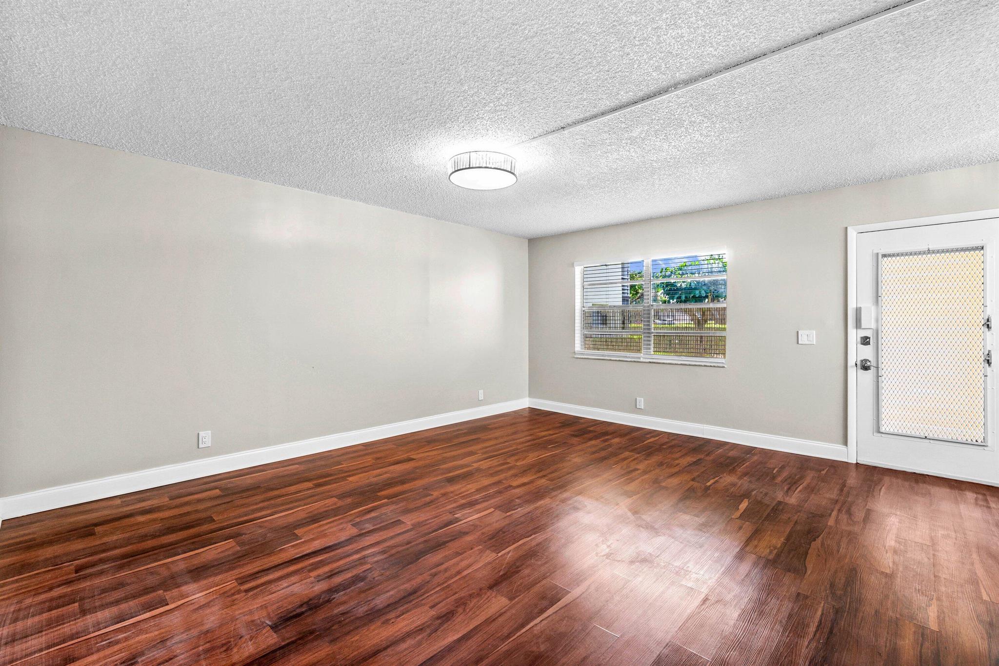 KINGS POINT NORMANDY COND - Residential Lease