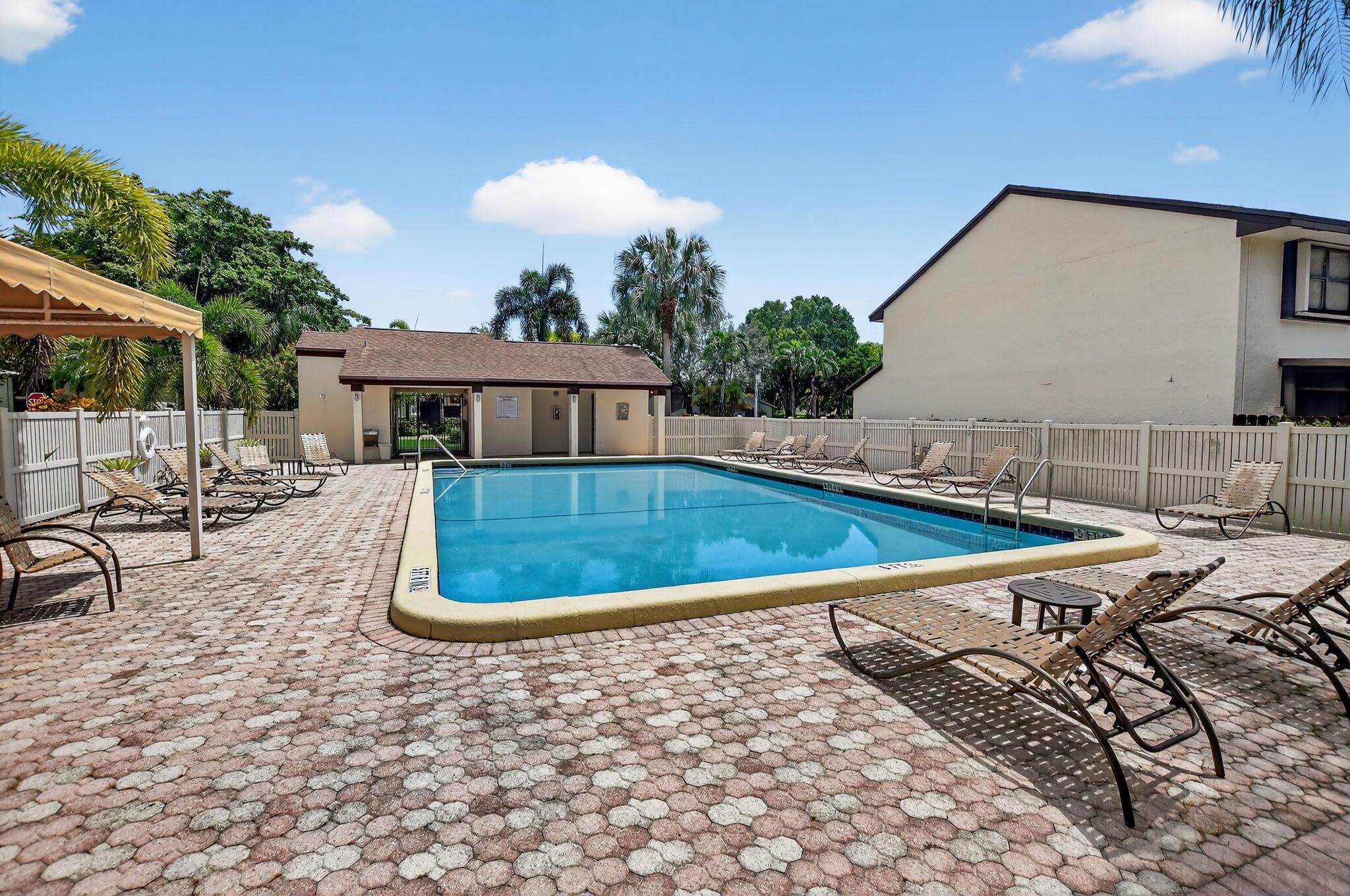 TARTAN COCONUT CREEK PHAS - Residential