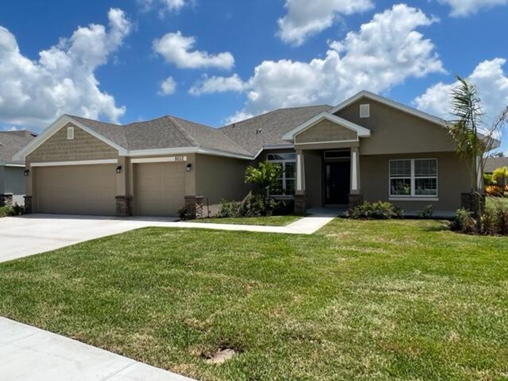 Photo of 8652 Waterstone Boulevard, Fort Pierce, FL 34951 (MLS # R10872587)