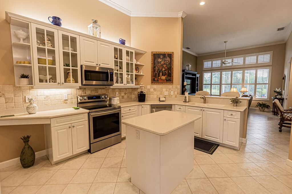 Photo of 569 SW Romora Bay, Port Saint Lucie, FL 34986 (MLS # R11017114)