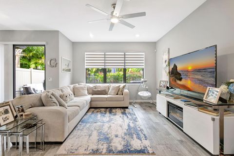 A home in Lake Worth