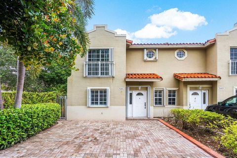 9401 SW 77th Ct 9401 Miami FL 33156
