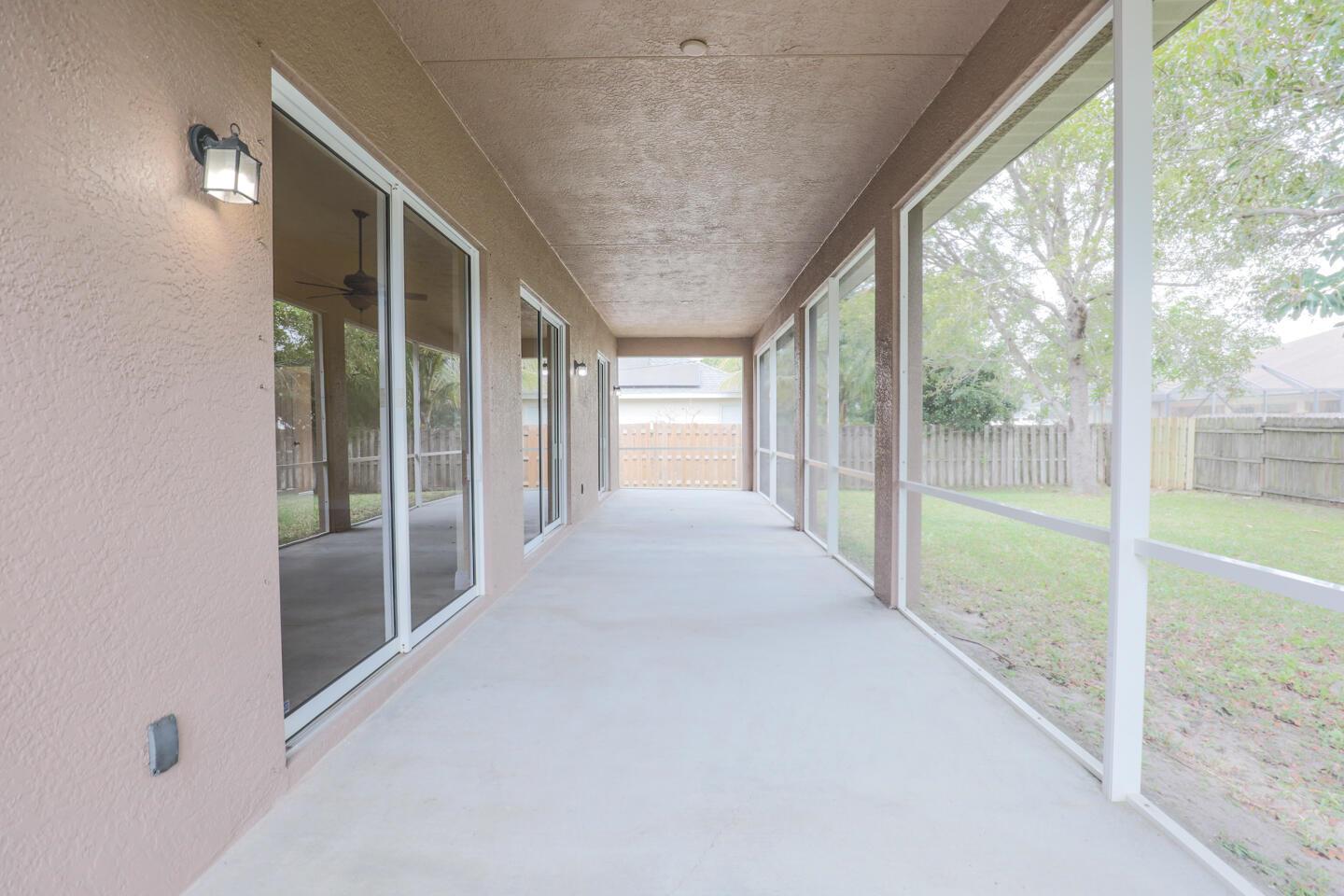 25/37S/39E - Residential