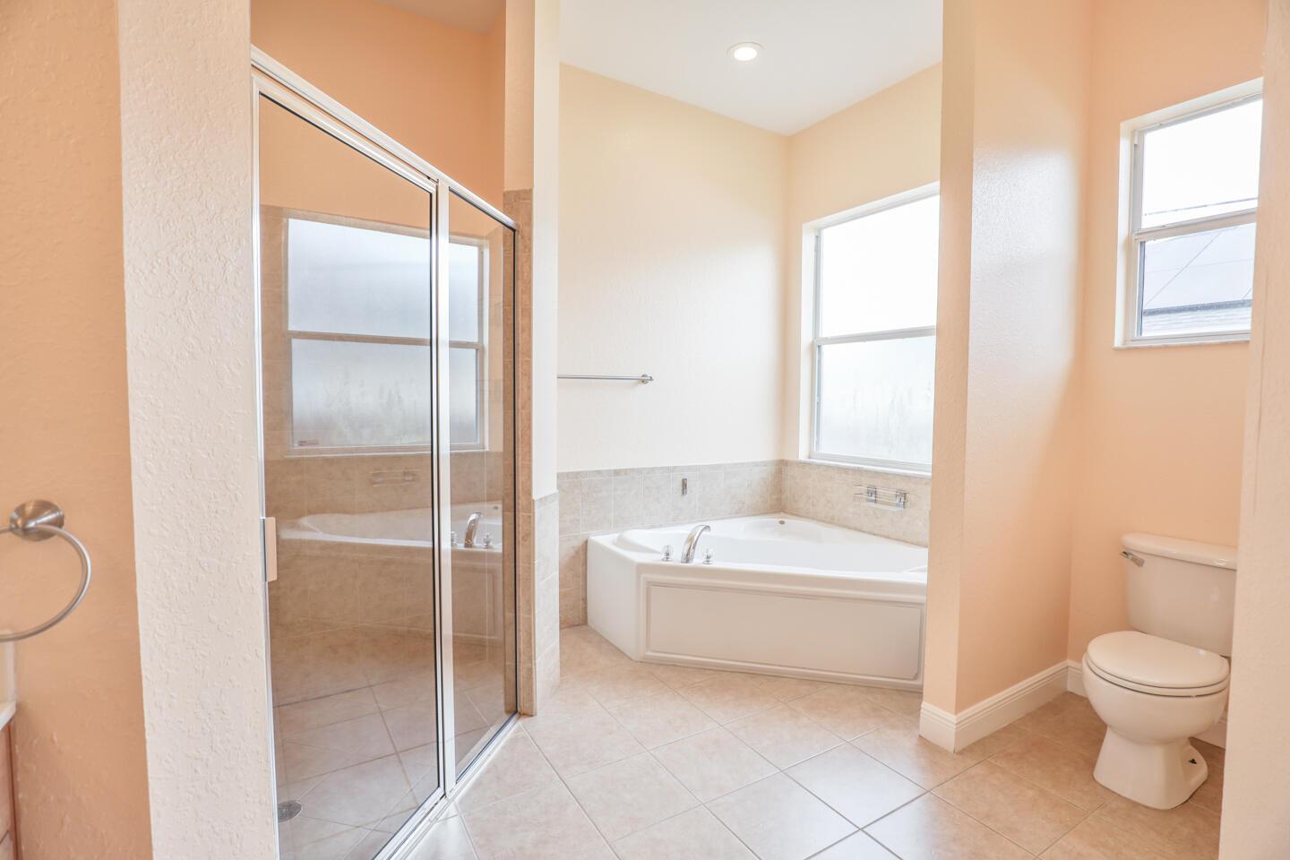 25/37S/39E - Residential