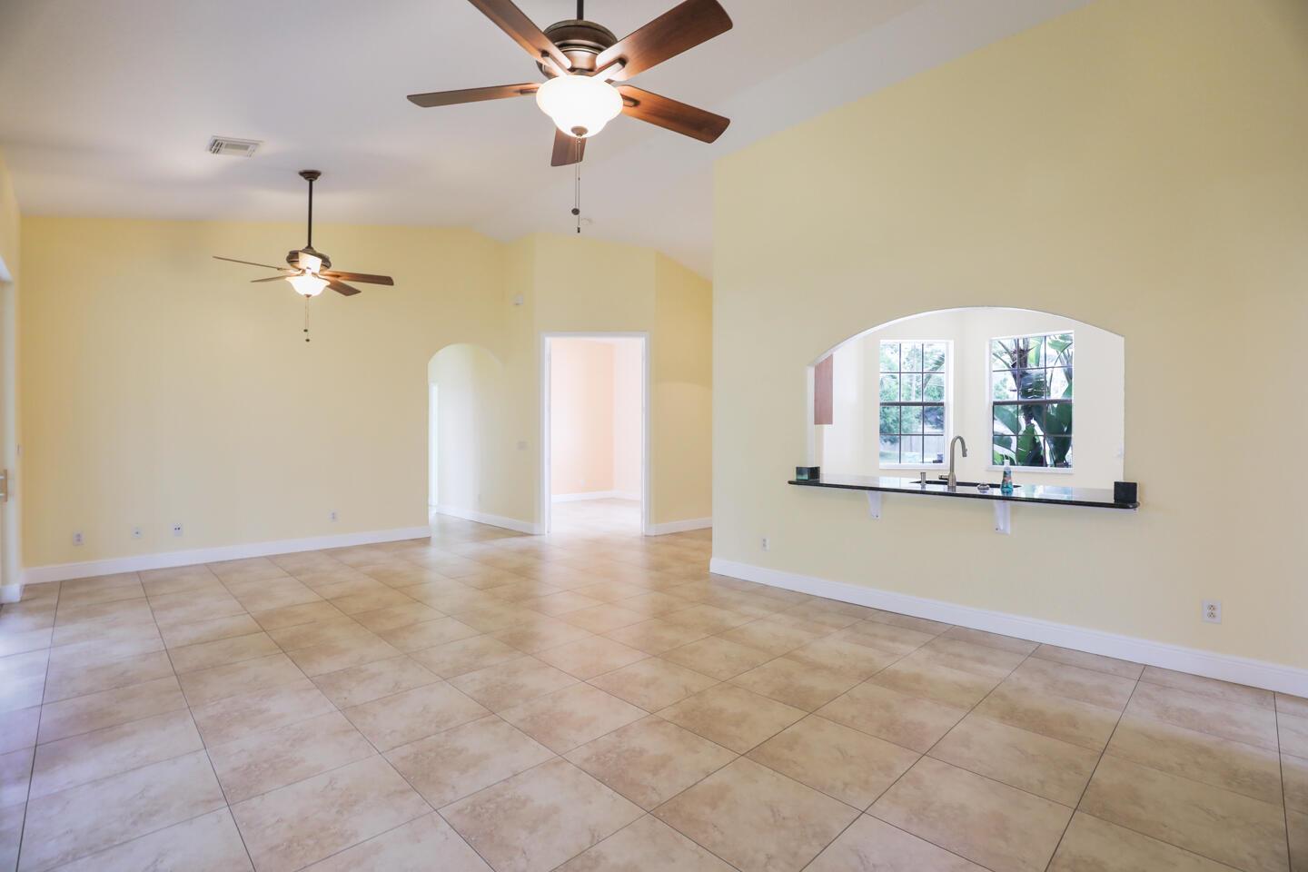 25/37S/39E - Residential