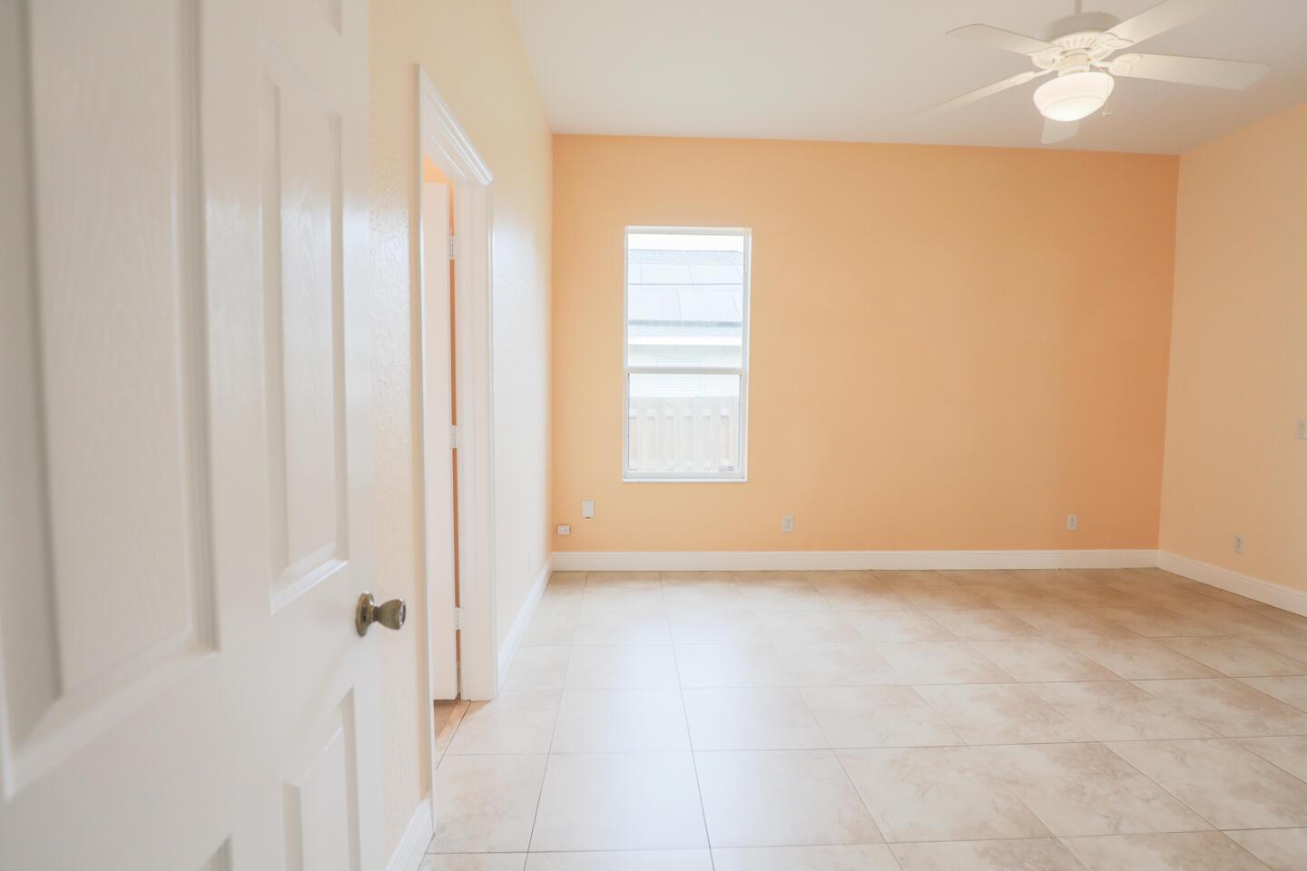 25/37S/39E - Residential