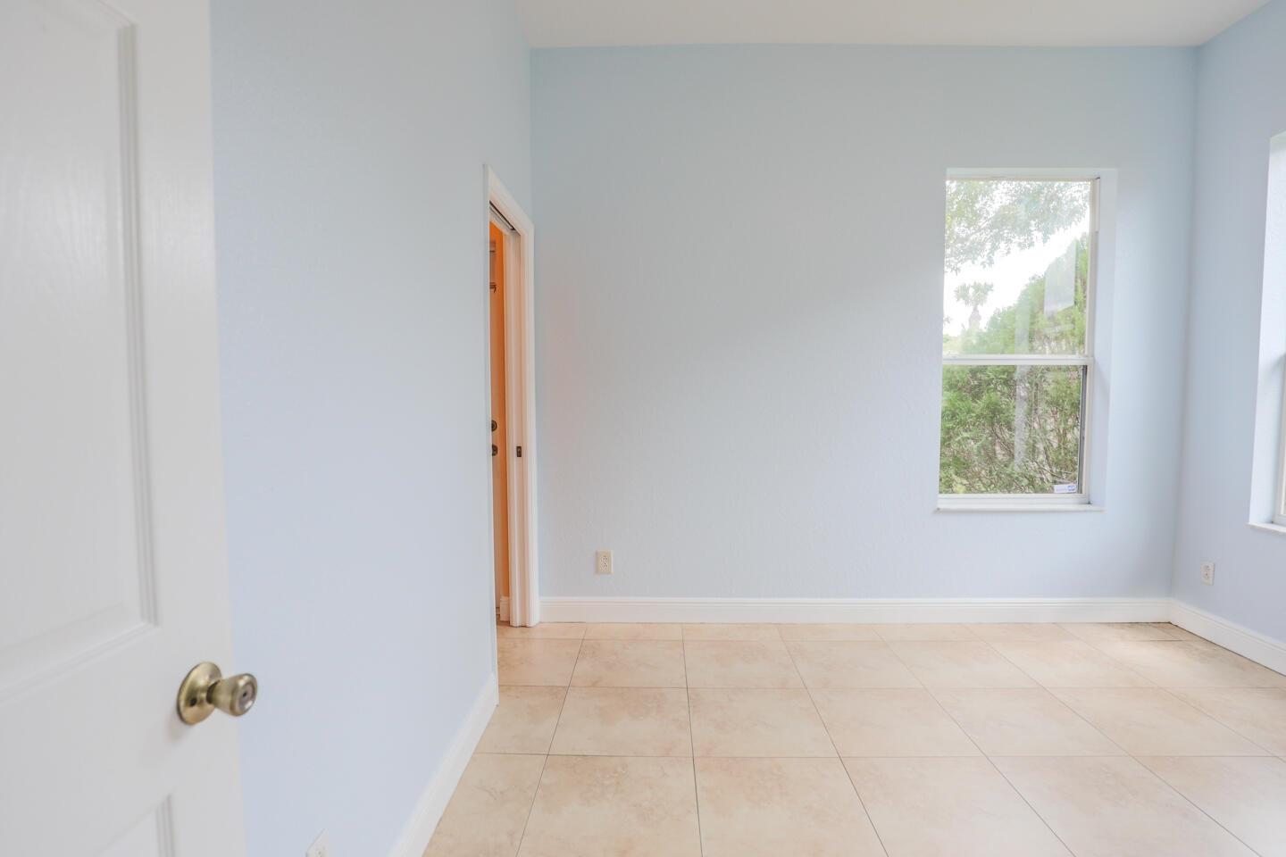 25/37S/39E - Residential