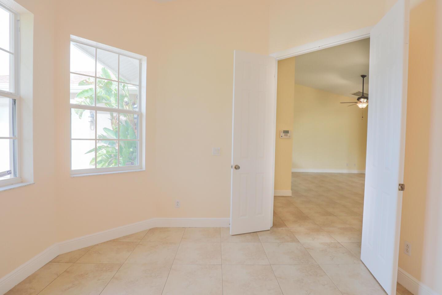 25/37S/39E - Residential