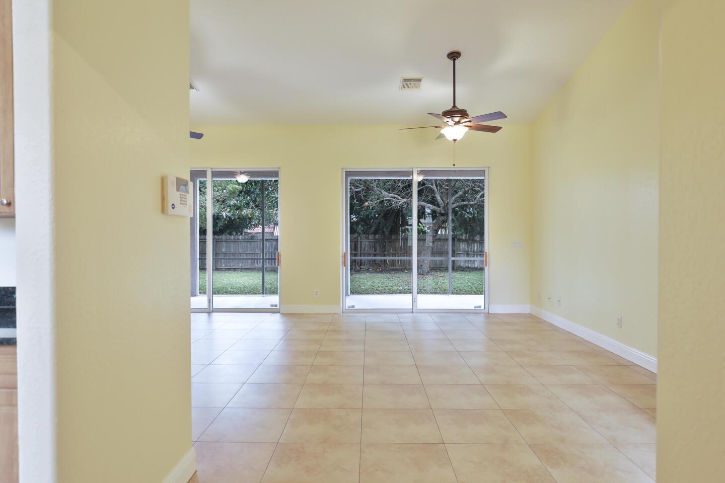 25/37S/39E - Residential