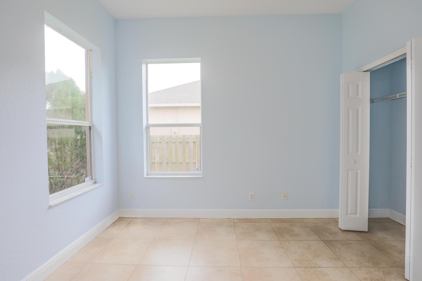 25/37S/39E - Residential