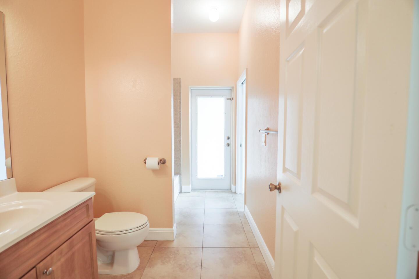 25/37S/39E - Residential