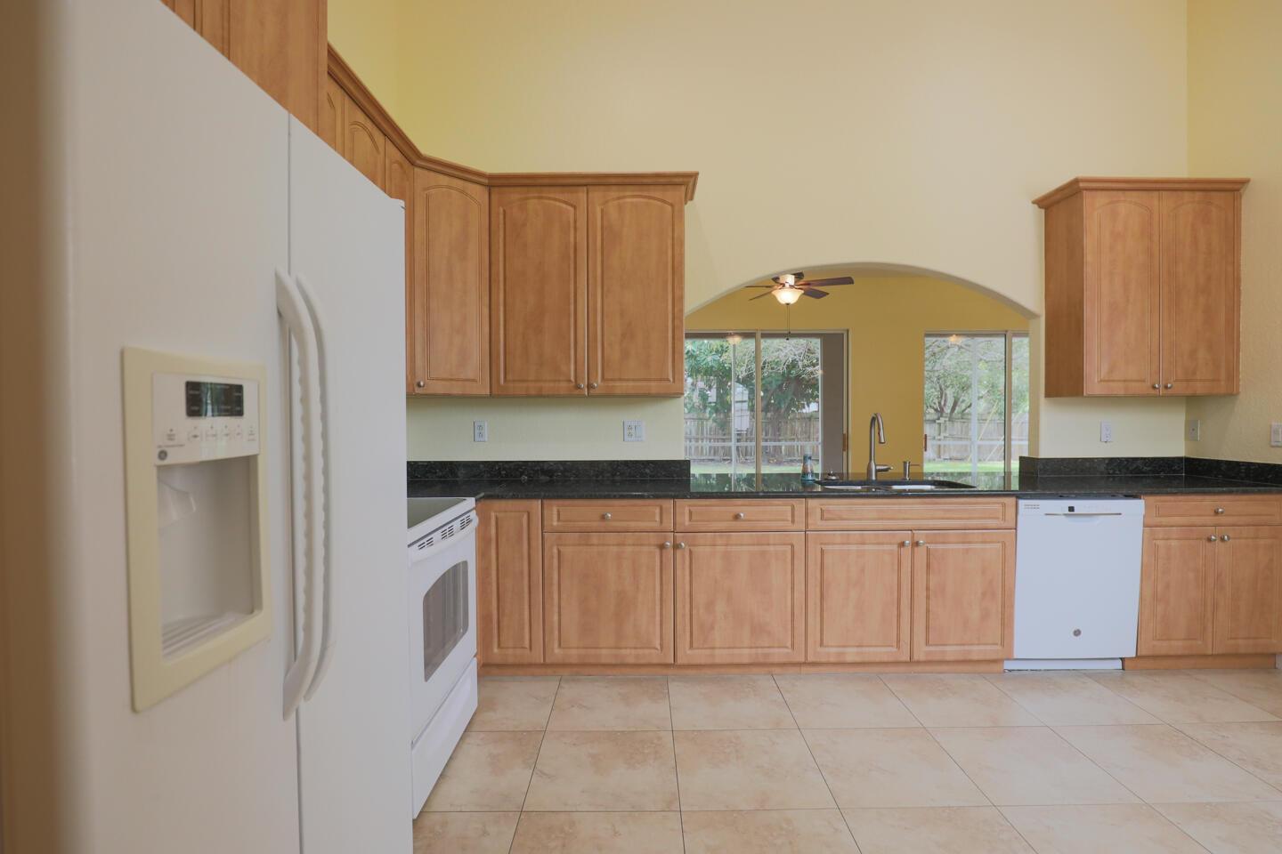 25/37S/39E - Residential