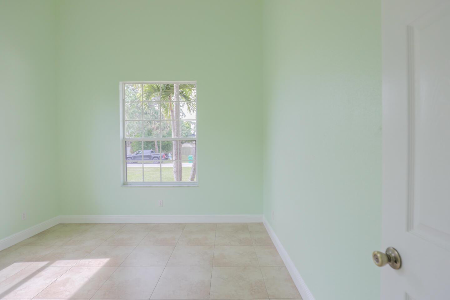 25/37S/39E - Residential