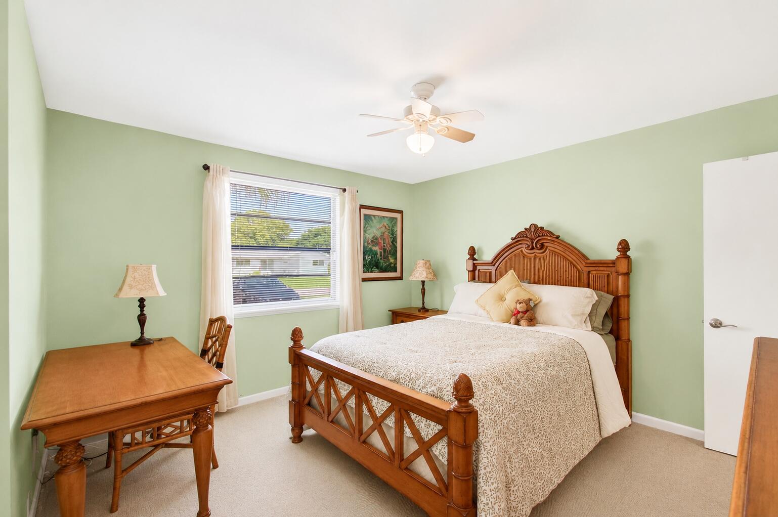 TROPIC PALMS - Residential