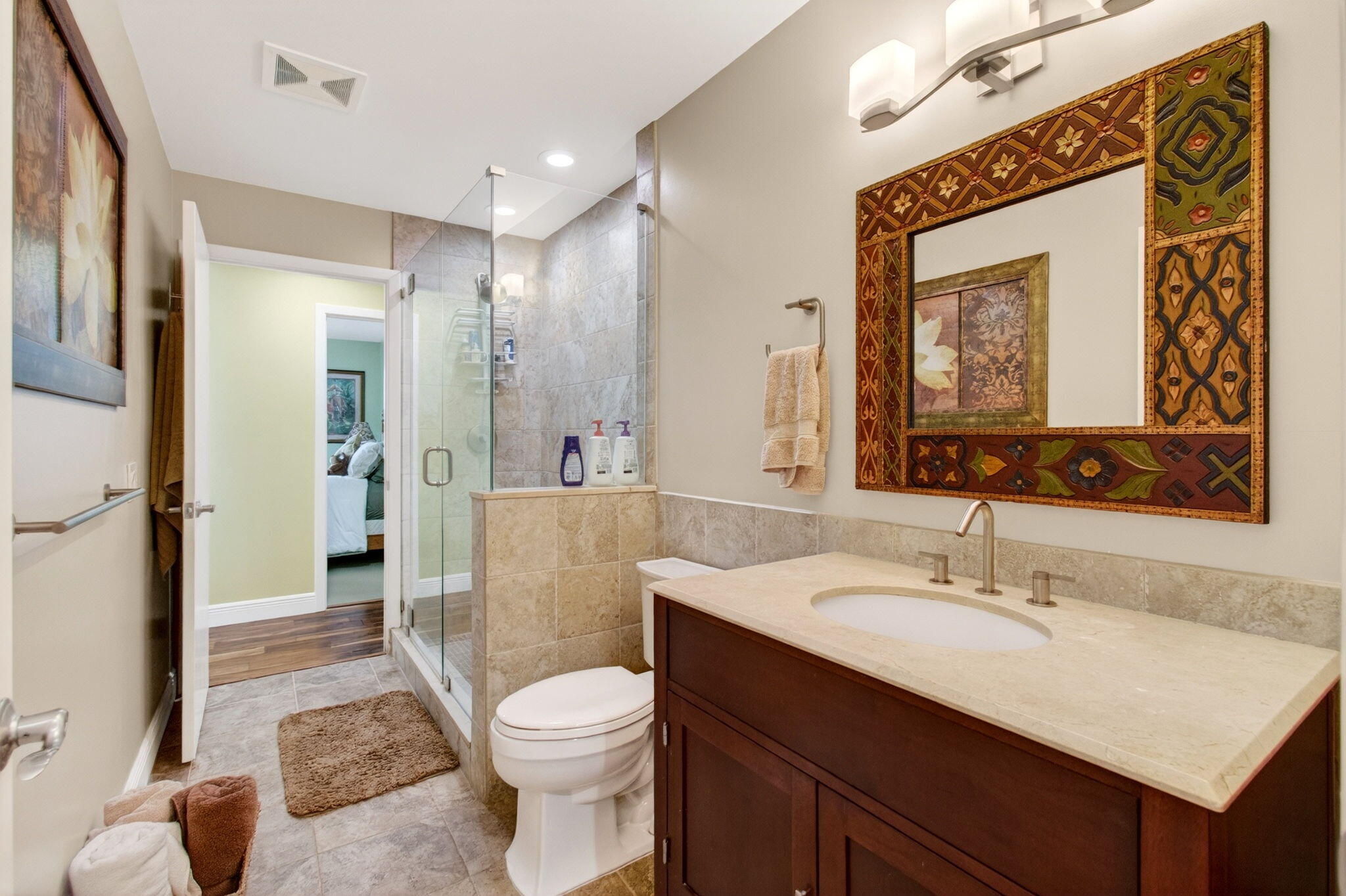 TROPIC PALMS - Residential