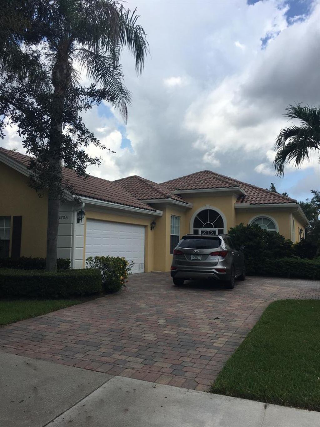 Photo of 4705 Dovehill Drive, Palm Beach Gardens, FL 33418 (MLS # R10744986)