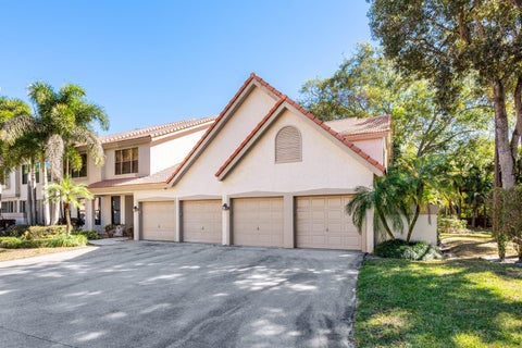 Photo of 5780 Coach House Circle #C, Boca Raton, FL 33486 (MLS # B26041194)