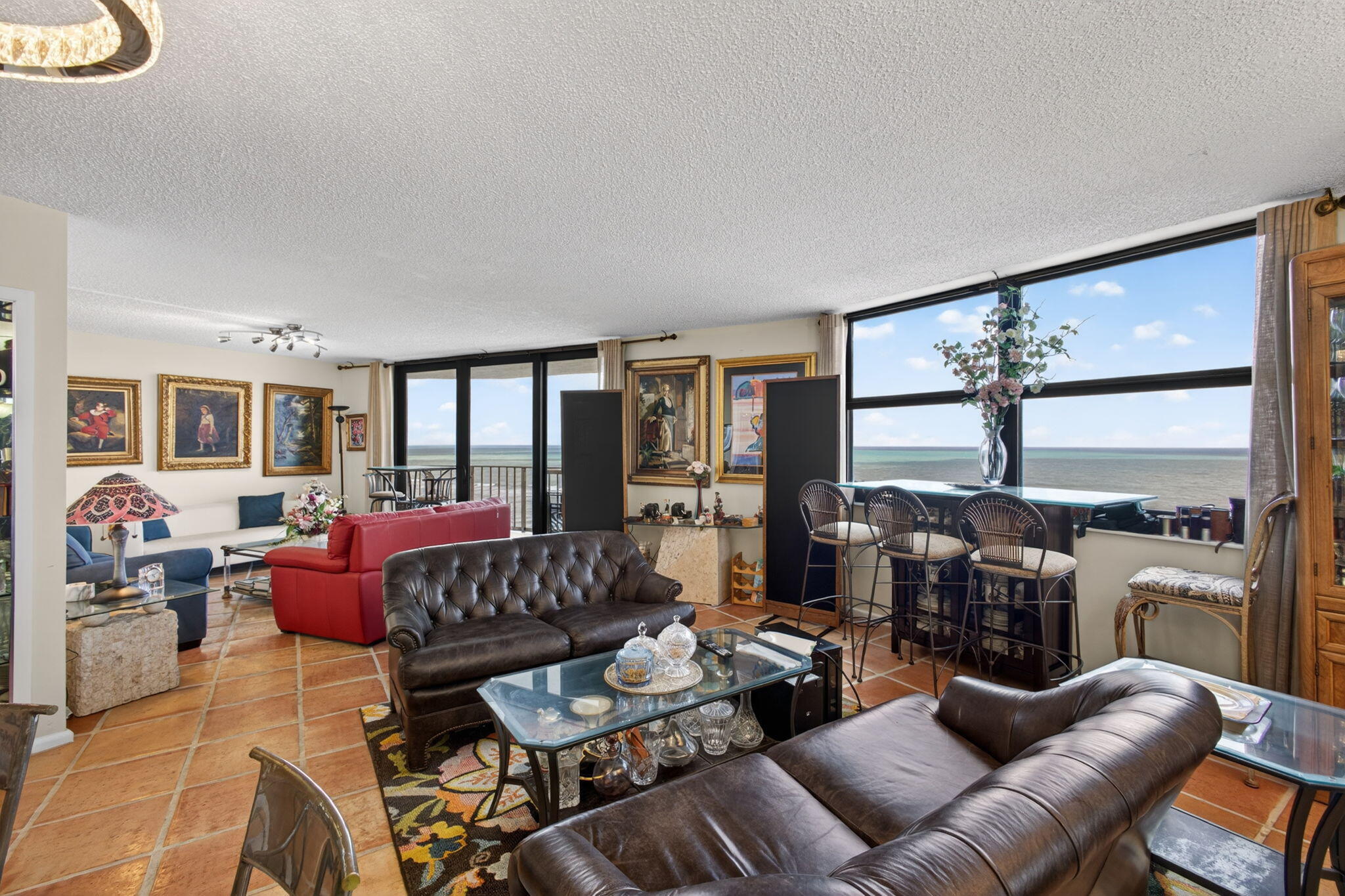 CONNEMARA CONDO - Residential