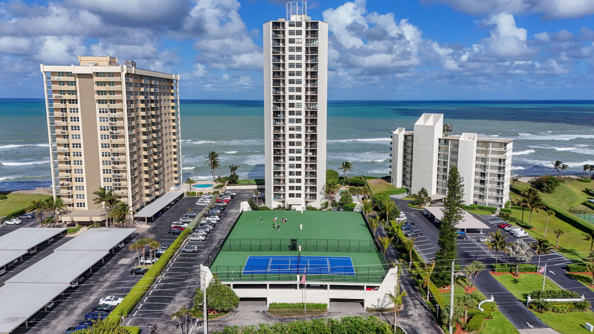 CONNEMARA CONDO - Residential