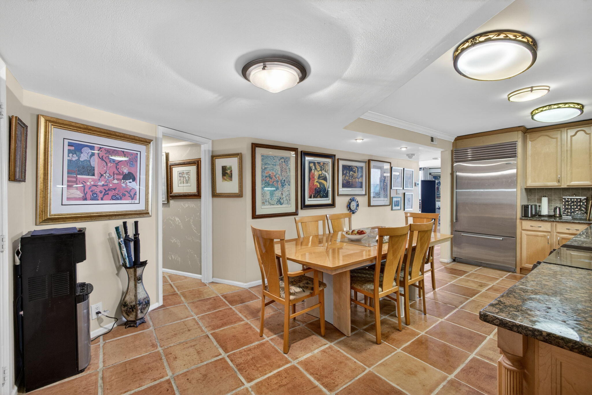 CONNEMARA CONDO - Residential