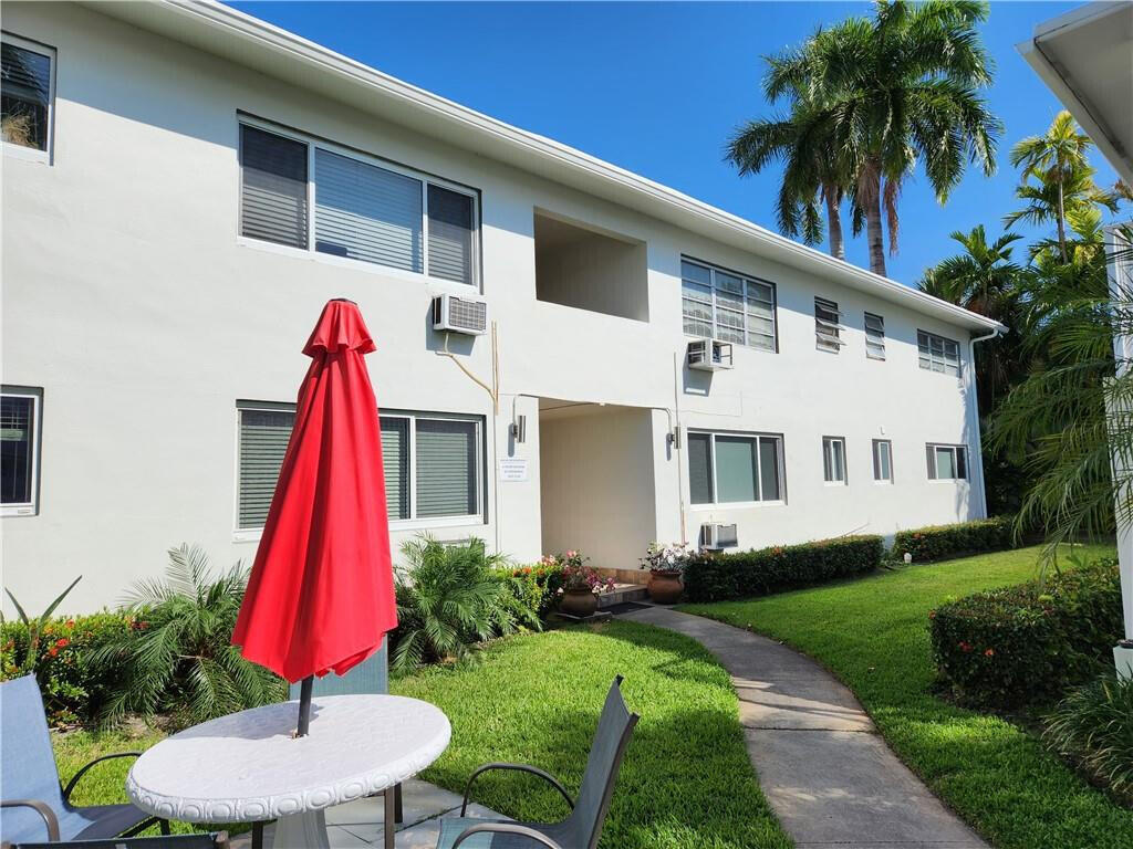 BEACHSIDE APTS CO-OP - Residential Lease