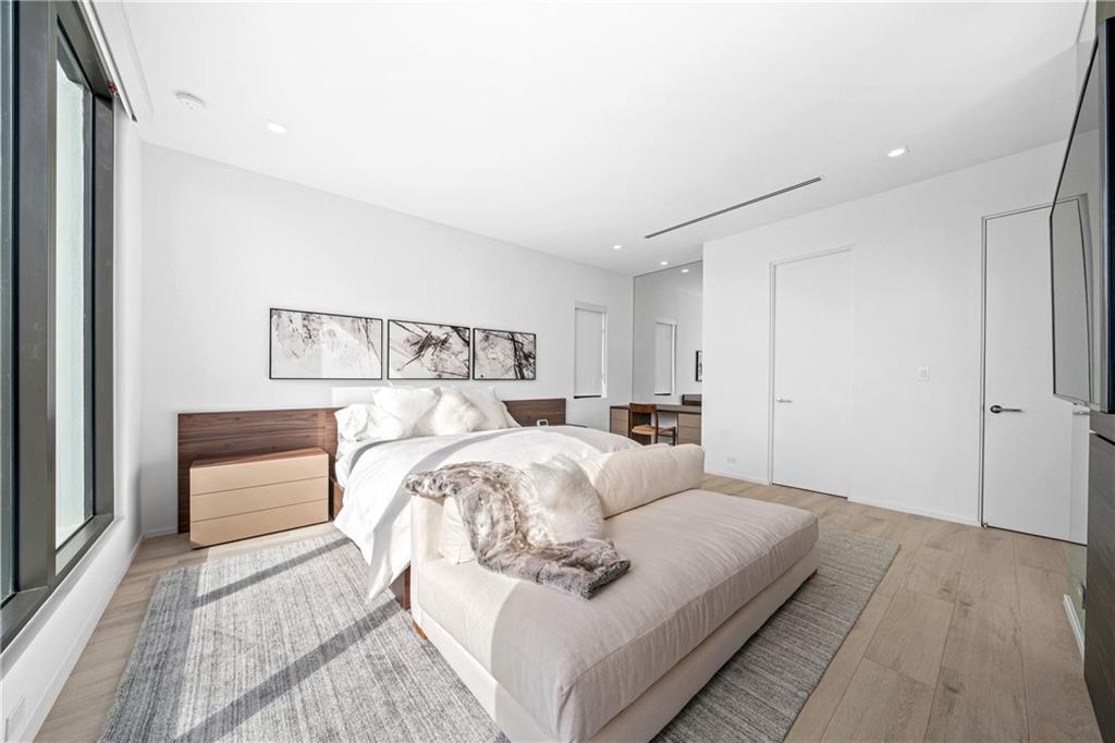 Riviera - Residential