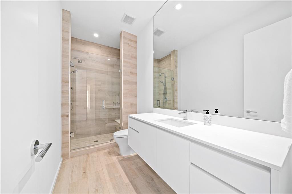 Riviera - Residential