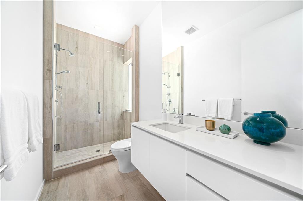 Riviera - Residential