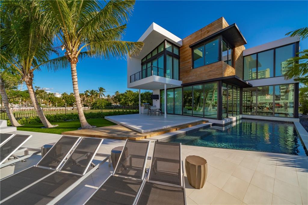 Riviera - Residential