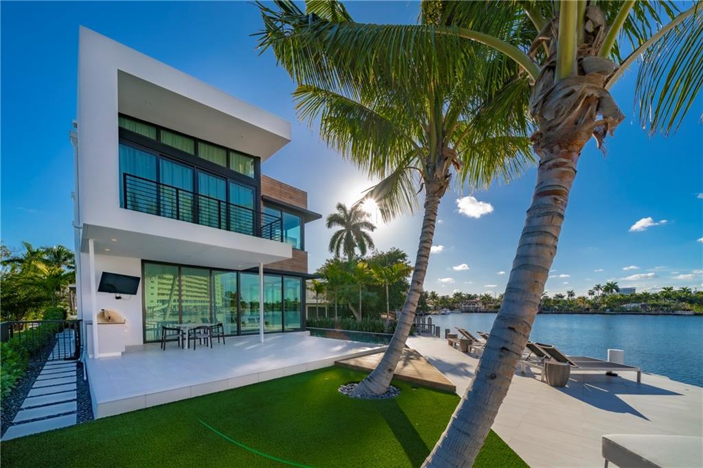 Riviera - Residential