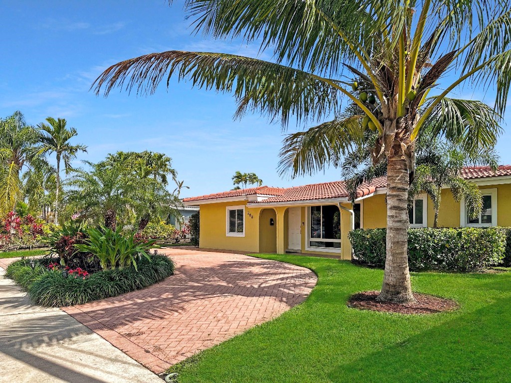 GARDEN ISLES SEC ONE - Residential Lease