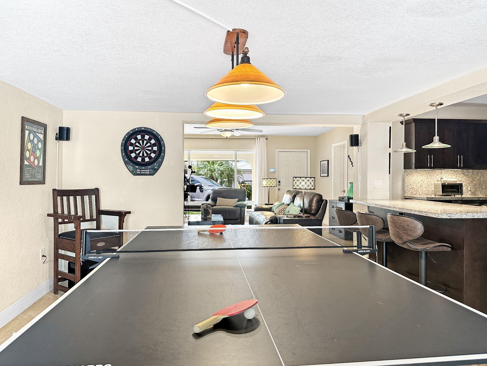 GARDEN ISLES SEC ONE - Residential Lease