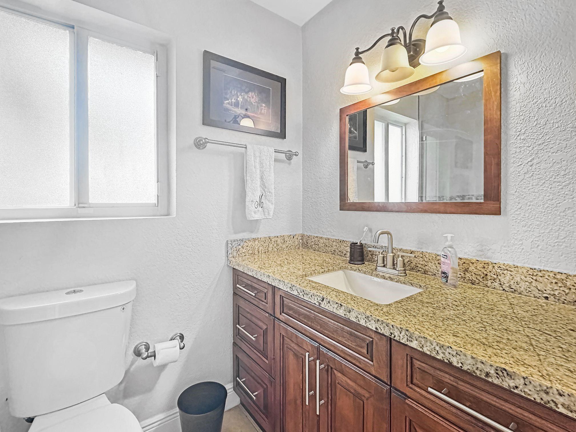 GARDEN ISLES SEC ONE - Residential Lease