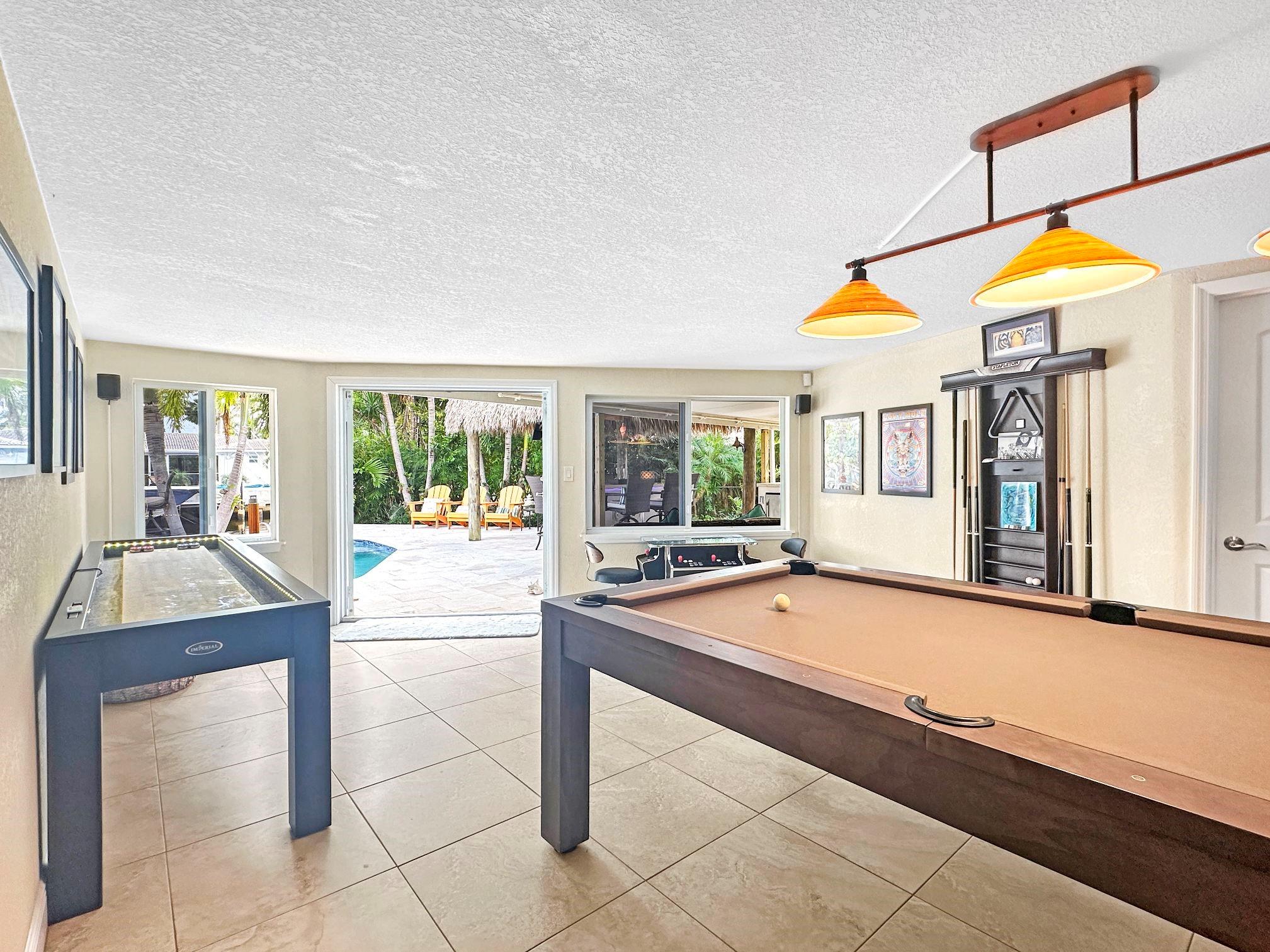 GARDEN ISLES SEC ONE - Residential Lease