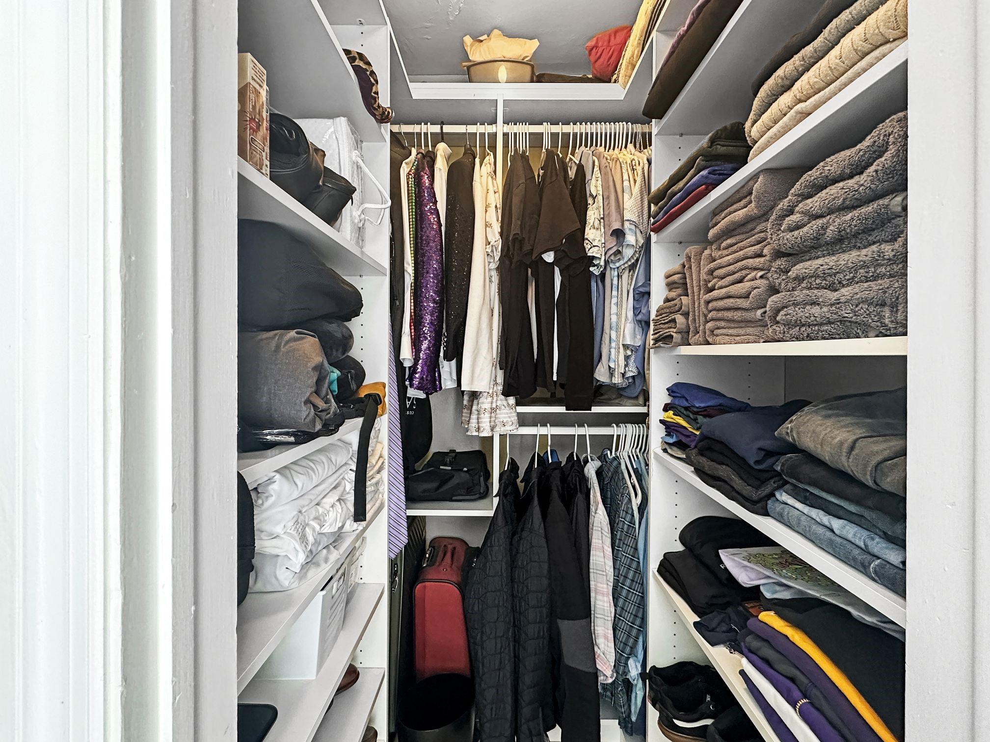 GARDEN ISLES SEC ONE - Residential Lease