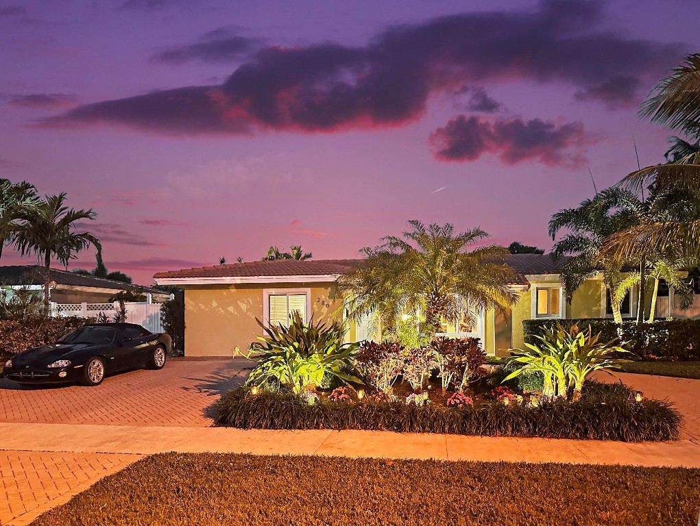 GARDEN ISLES SEC ONE - Residential Lease